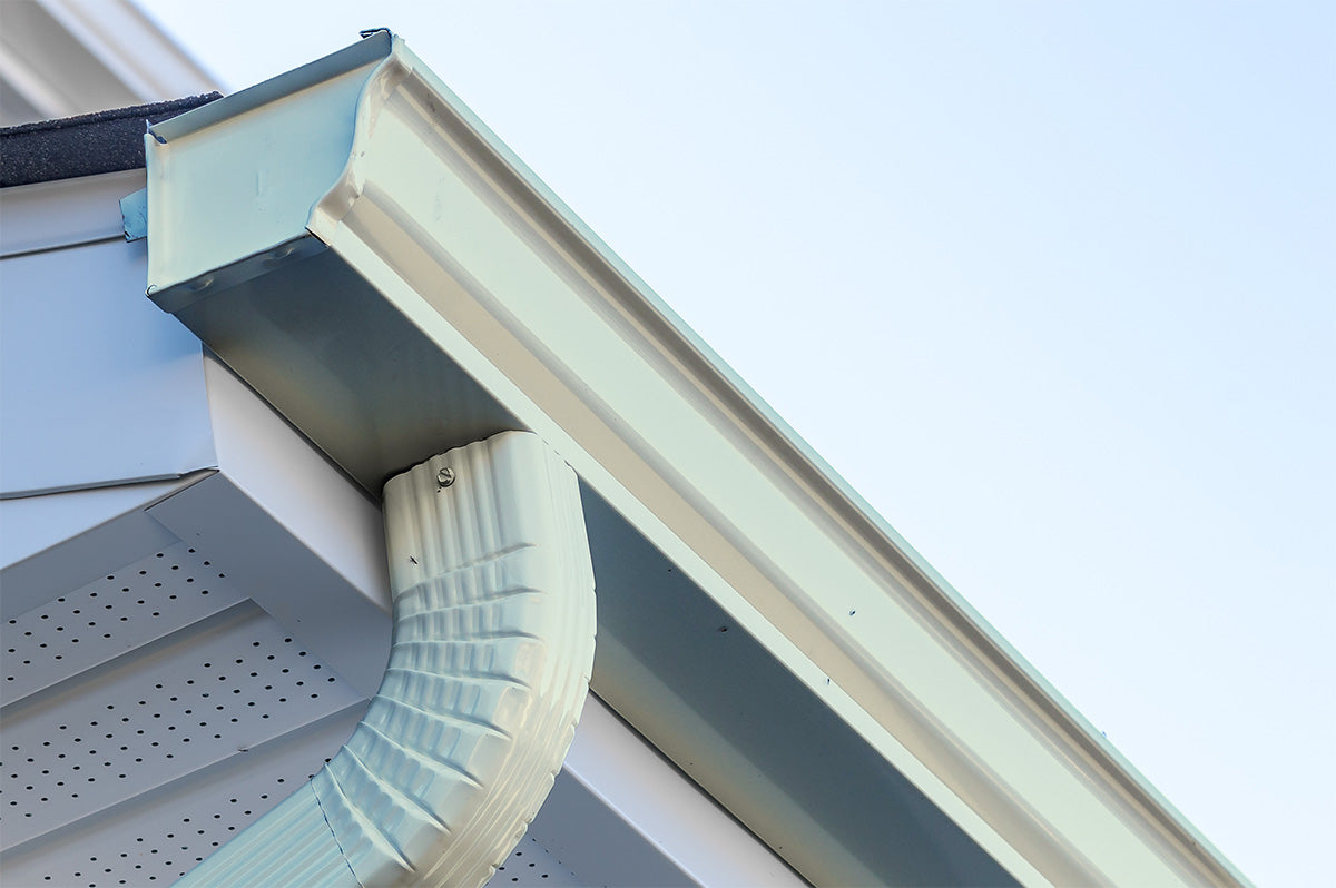 Seamless Gutter - Eggshell